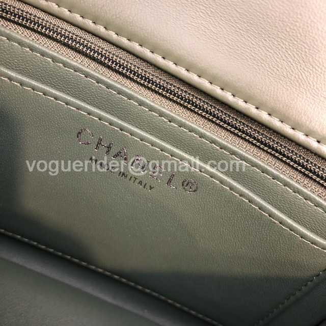 1115 V Square 17 1115 V Square 17