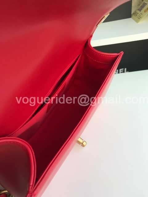 67086 V Lambskin 25 67086 V Lambskin 25
