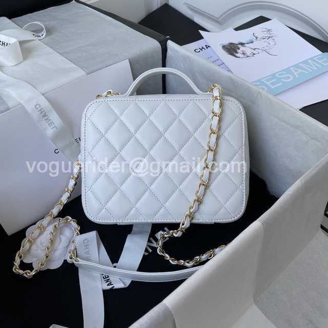 AS2900 Vanity Case 18 AS2900 Vanity Case 18