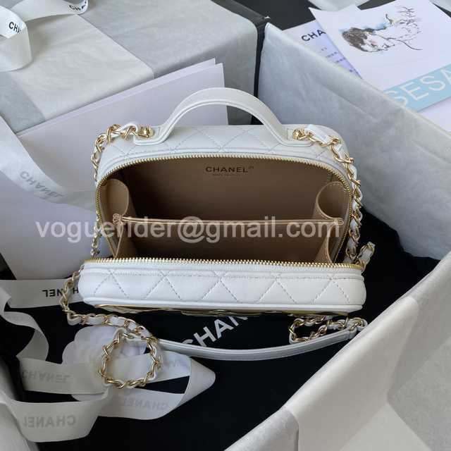 AS2900 Vanity Case 18 AS2900 Vanity Case 18