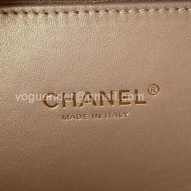 AS2900 Vanity Case 18 AS2900 Vanity Case 18