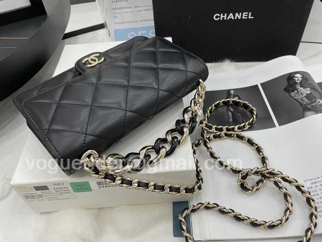 AP2377 WOC 19 AP2377 WOC 19