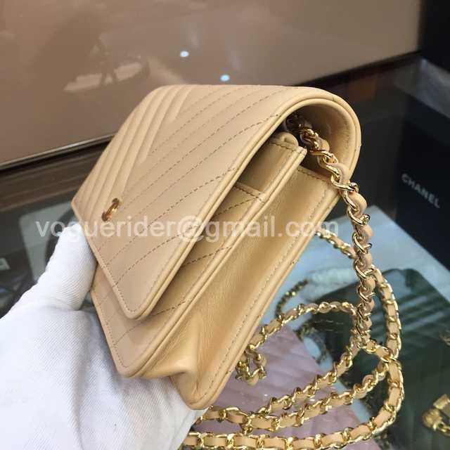 33814 V WOC 19 Lambskin