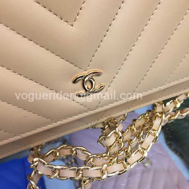 33814 V WOC 19 Lambskin