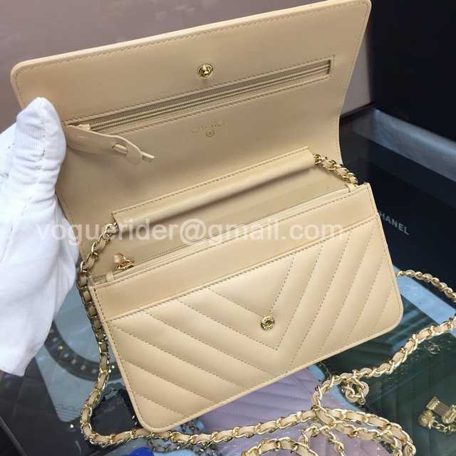 33814 V WOC 19 Lambskin