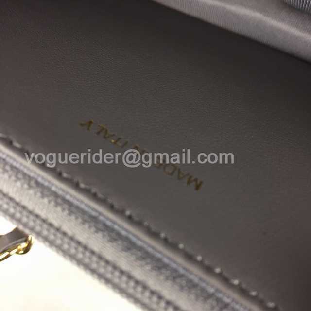 33814 V WOC 19 Lambskin