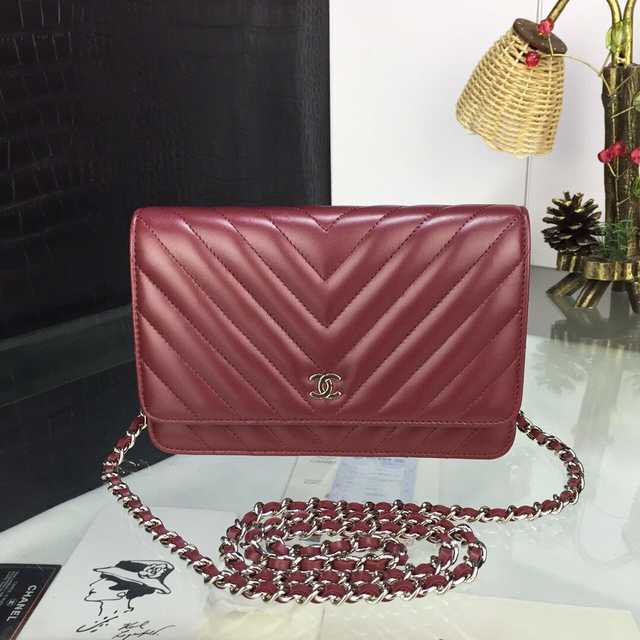 33814 V WOC 19 Lambskin