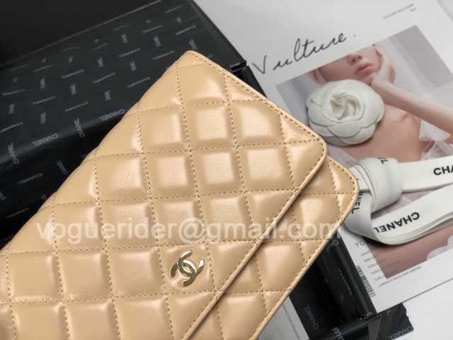 33814 WOC 19 Lambskin 33814 WOC 19 Lambskin