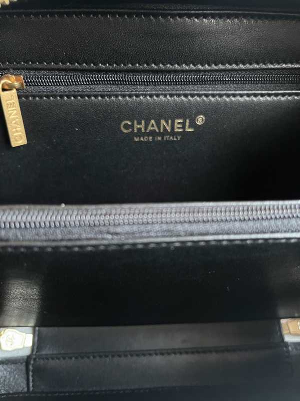 93343 Vanity Case 21 93343 Vanity Case 21