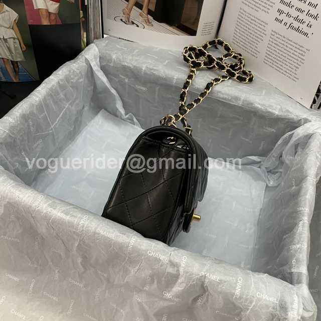 Top 1115 Square 17 Lambskin Top 1115 Square 17 Lambskin