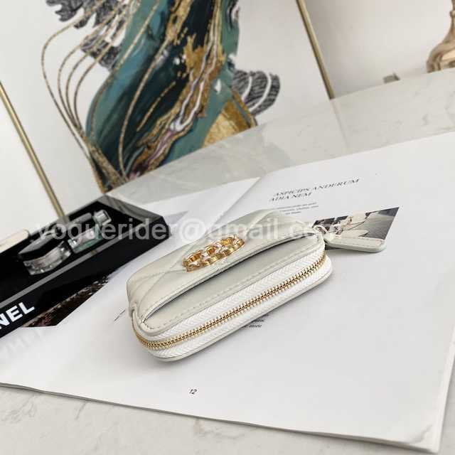 82086 Card Holder 82086 Card Holder