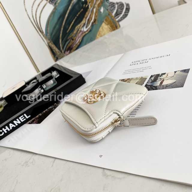 82086 Card Holder 82086 Card Holder