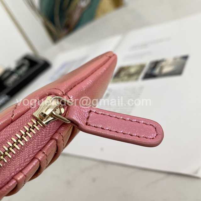 82086 Card Holder 82086 Card Holder