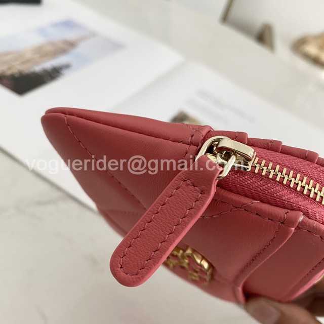82086 Card Holder 82086 Card Holder