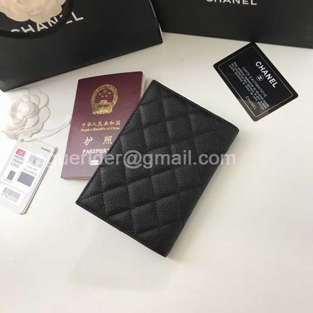 80385 Passport Holder 14 80385 Passport Holder 14