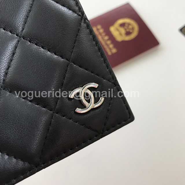 80385 Passport Holder 14 80385 Passport Holder 14