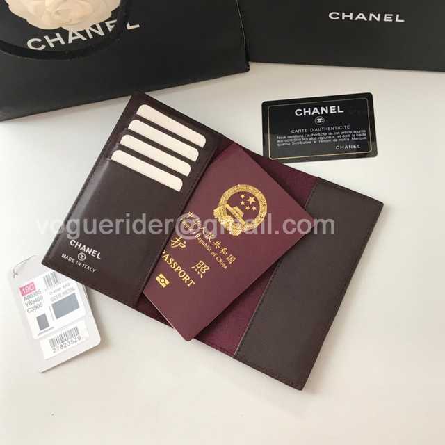 80385 Passport Holder 14 80385 Passport Holder 14