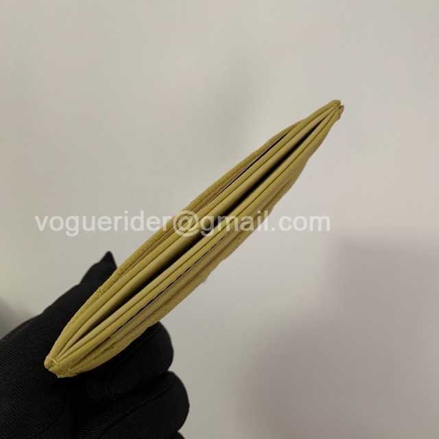 AP1843 Card Holder 11 AP1843 Card Holder 11