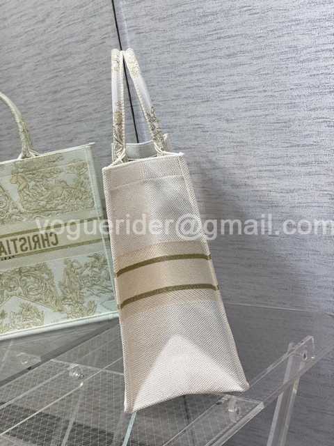 M1286 41 Embroidery M1286 41 Embroidery