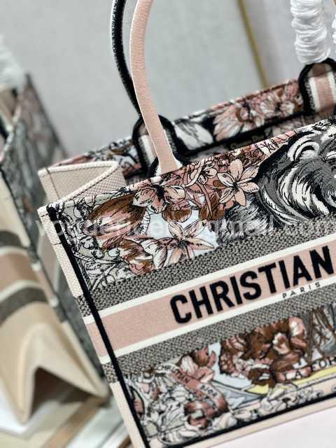 M1287 36 Embroidery M1287 36 Embroidery