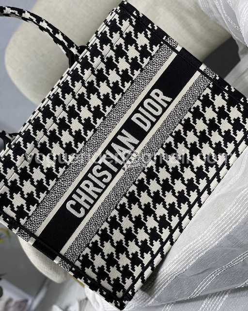 M1287 36 Tie & Dior M1287 36 Tie & Dior