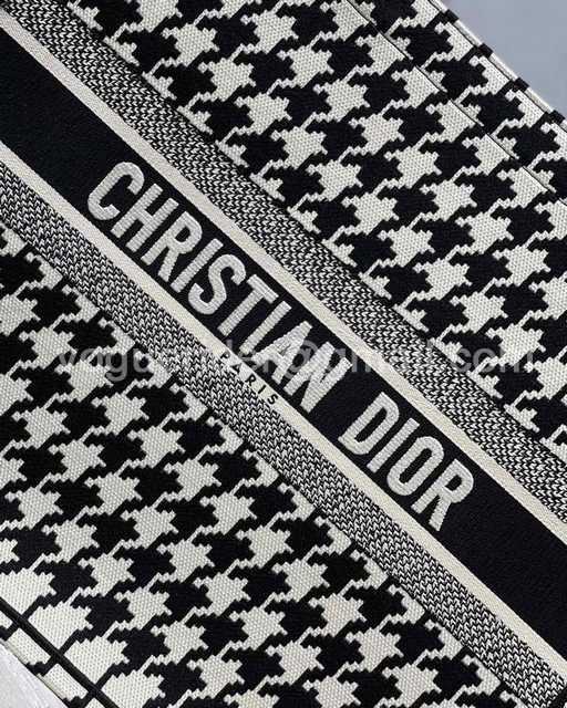 M1286 41 Tie & Dior M1286 41 Tie & Dior