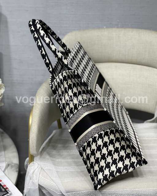 M1286 41 Tie & Dior M1286 41 Tie & Dior