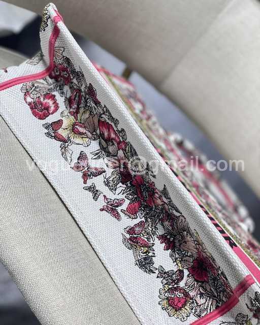 M1287 36 Embroidery M1287 36 Embroidery