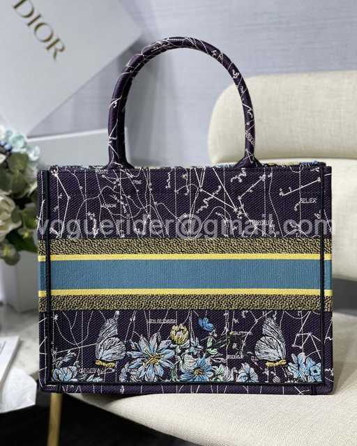 M1287 36 Embroidery M1287 36 Embroidery