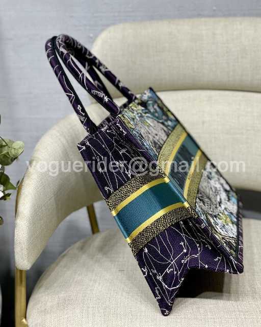 M1287 36 Embroidery M1287 36 Embroidery