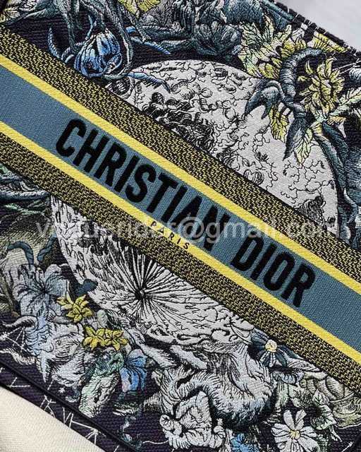 M1286 41 Embroidery M1286 41 Embroidery