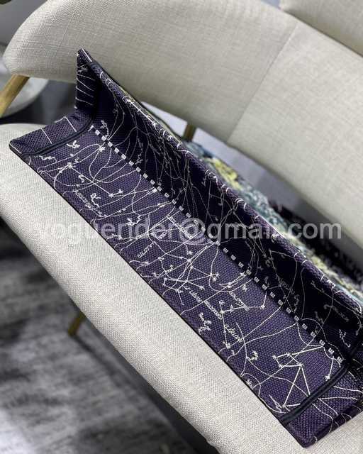 M1286 41 Embroidery M1286 41 Embroidery