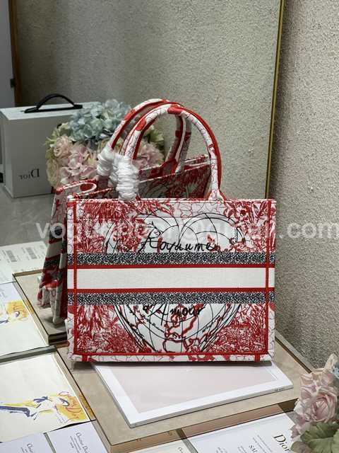 M1287 36 Embroidery M1287 36 Embroidery