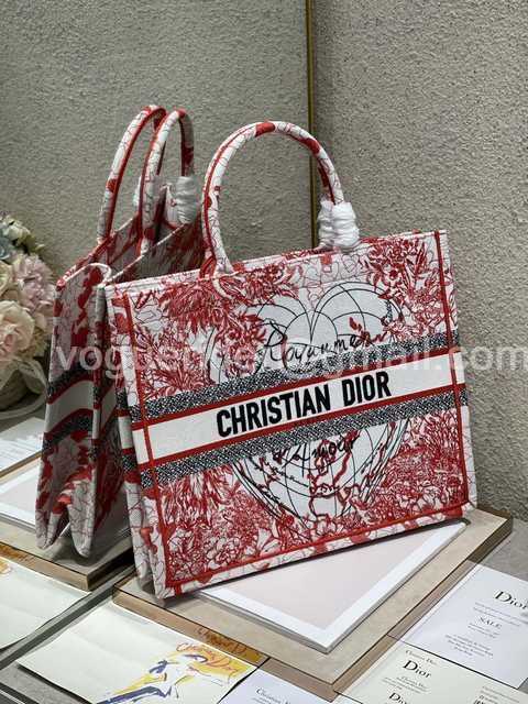 M1286 41 Embroidery M1286 41 Embroidery