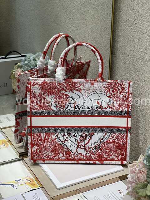 M1286 41 Embroidery M1286 41 Embroidery