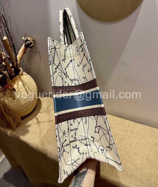 M1286 41 Embroidery M1286 41 Embroidery