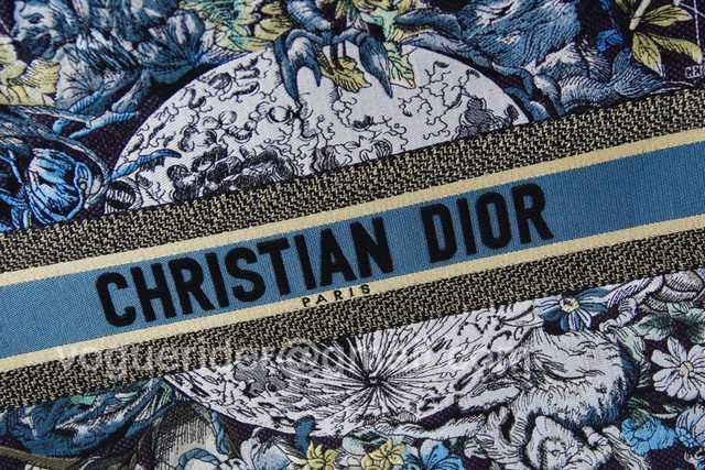 M1286 41 Embroidery M1286 41 Embroidery