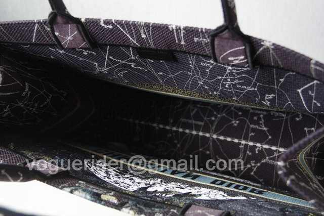 M1286 41 Embroidery M1286 41 Embroidery