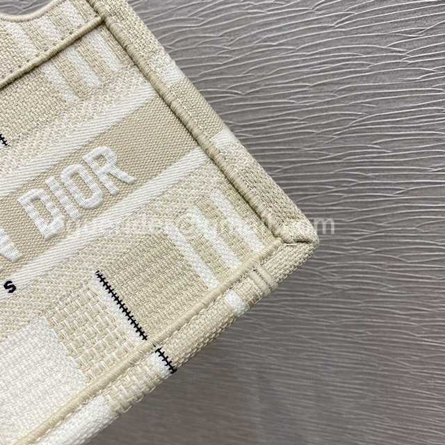 M1286 22 Stripe M1286 22 Stripe