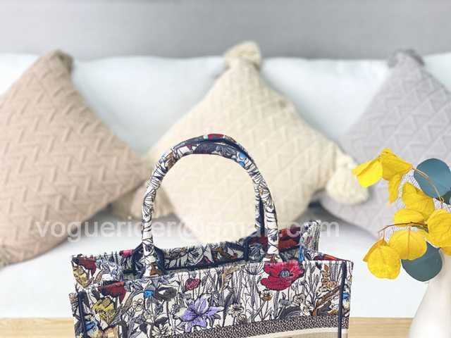 M1287 36 Embroidery M1287 36 Embroidery
