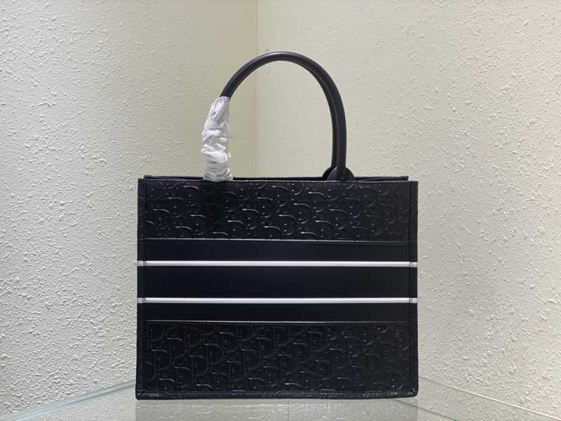 M1287 36 Leather M1287 36 Leather
