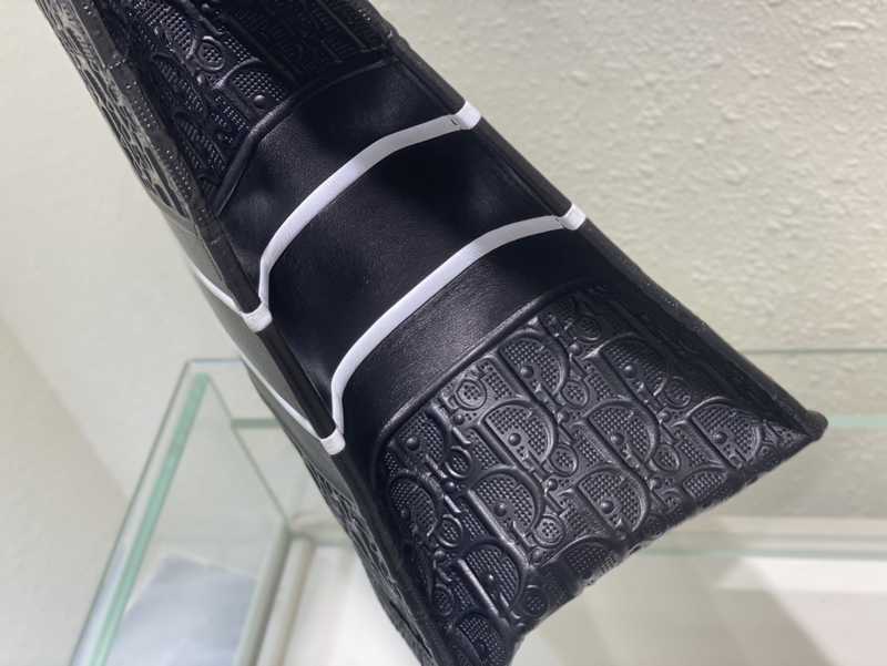 M1287 36 Leather M1287 36 Leather