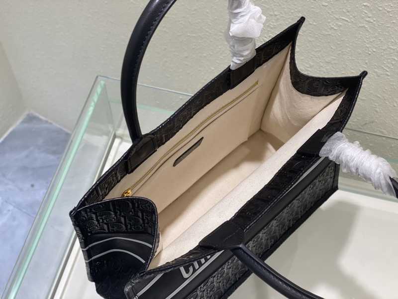 M1287 36 Leather M1287 36 Leather