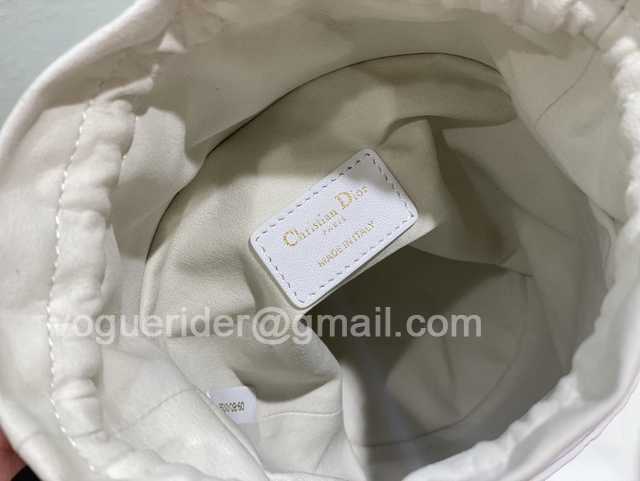 Vibe Bucket Leather 22 Vibe Bucket Leather 22