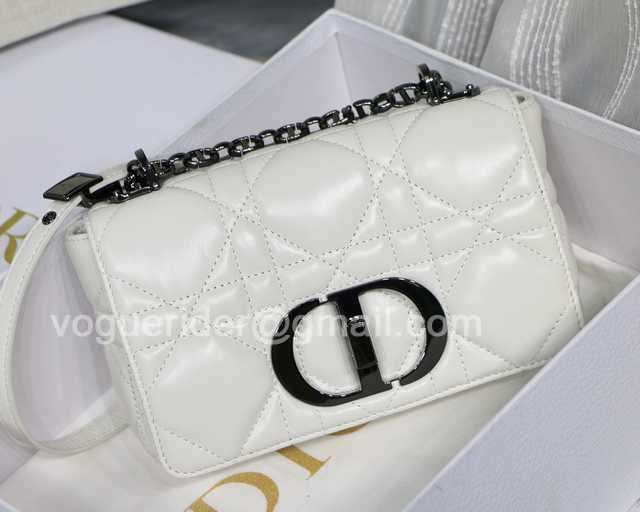 S8016 Caro 20 S8016 Caro 20