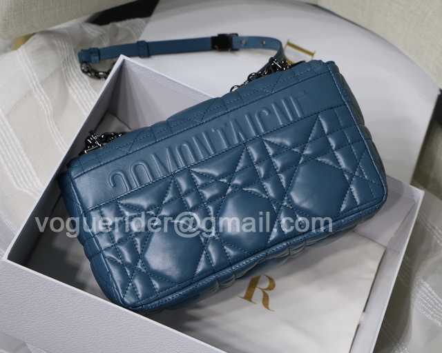 M8017 Caro 25 M8017 Caro 25