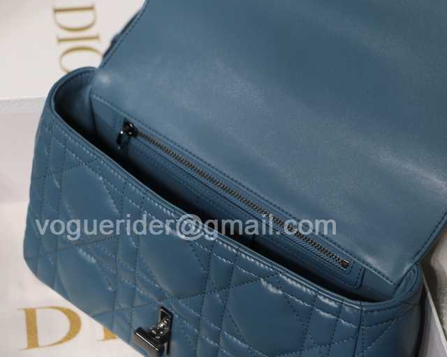 M8017 Caro 25 M8017 Caro 25