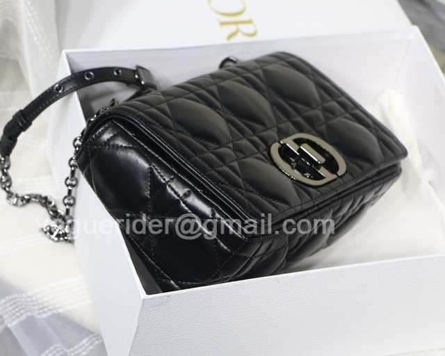 M8017 Caro 25 M8017 Caro 25