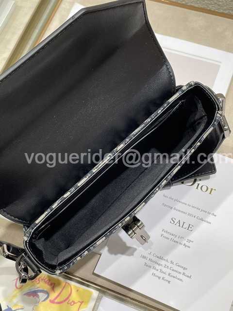 214 Clutch 19 214 Clutch 19