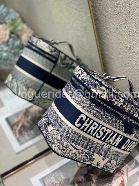 Cosmetic Bag 25 Cosmetic Bag 25
